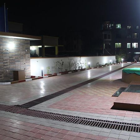 Hira Laxmi Residency Hotel Алибаг Екстериор снимка